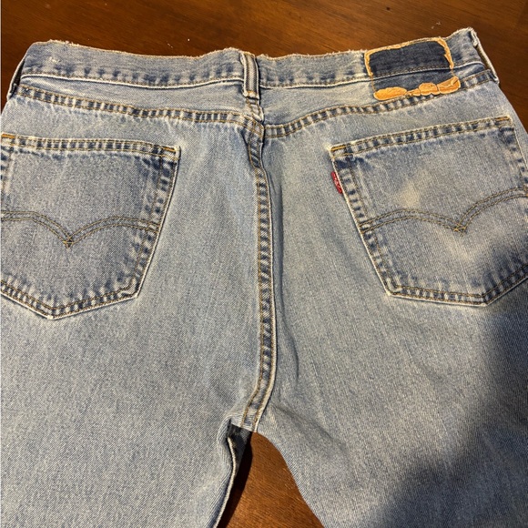 Levi’s Classic Blue Denim 505 Jeans. - Picture 3 of 6